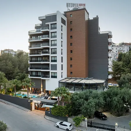 Utopia 12