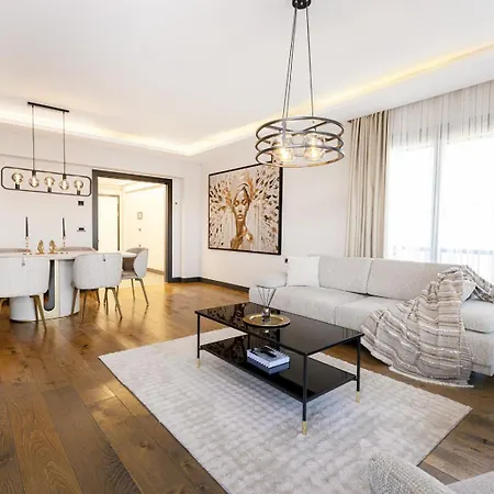 Utopia - 4 Bedroom * Bornova