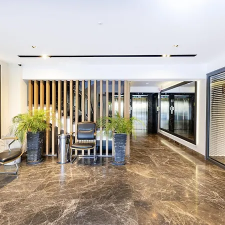Utopia - 4 Bedroom * Bornova