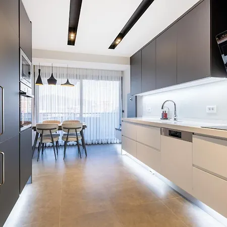 Utopia - 4 Bedroom Apartment